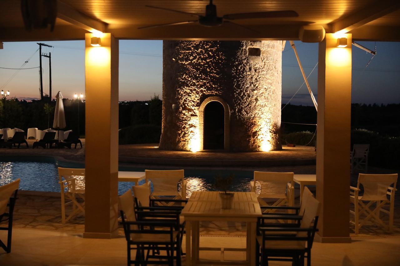 The Windmill Resort Mitáta Exteriér fotografie